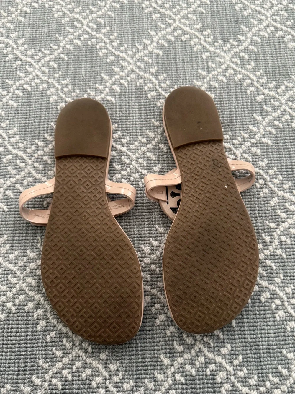 Tory Burch miller sandal size 8.5 color sea shell pink - Picture 9 of 9